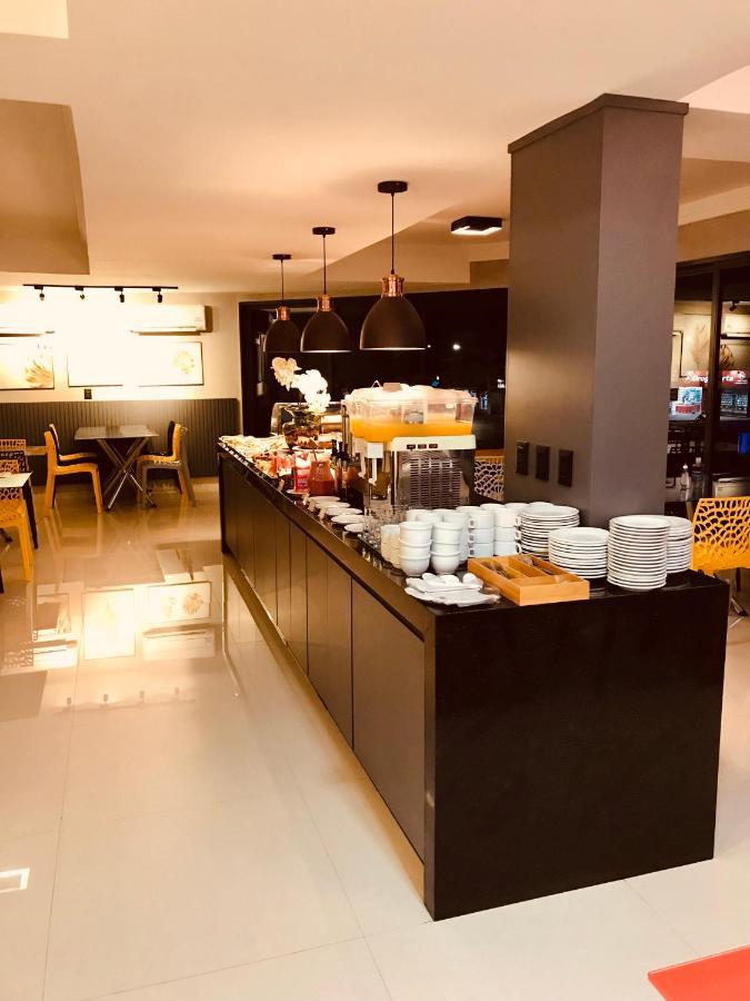 Tawfiqs Hotel Barra do Garças Екстериор снимка