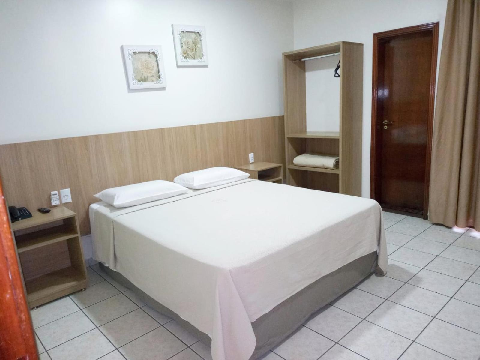 Tawfiqs Hotel Barra do Garças Екстериор снимка